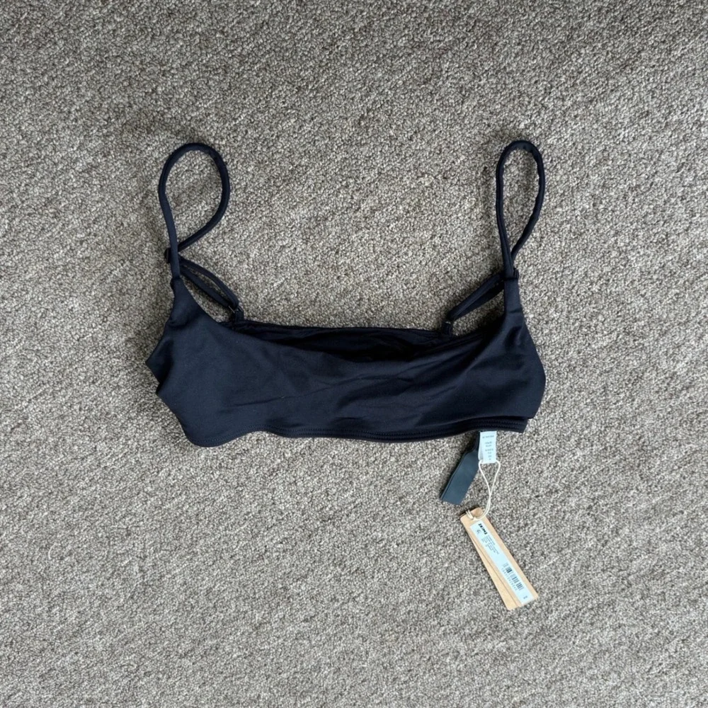 SKIMS Classic Swim Square Neck Scoop Top Obsidian Black BT-SCP-9610W XS - Picture 1 of 3